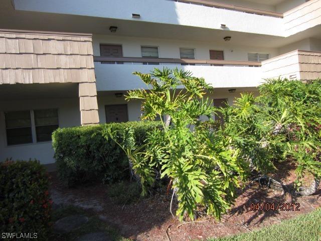 499 Forest Lakes Blvd., Naples, FL