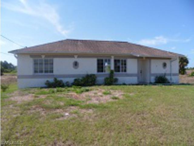 2570 41st Ave., Naples, FL 34120