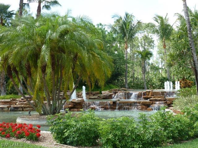 2826 Tiburon Blvd. #102, Naples, FL 34109