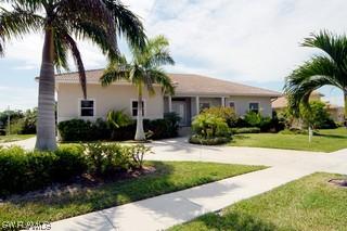 650 Hernando Dr., Marco Island, FL 34145