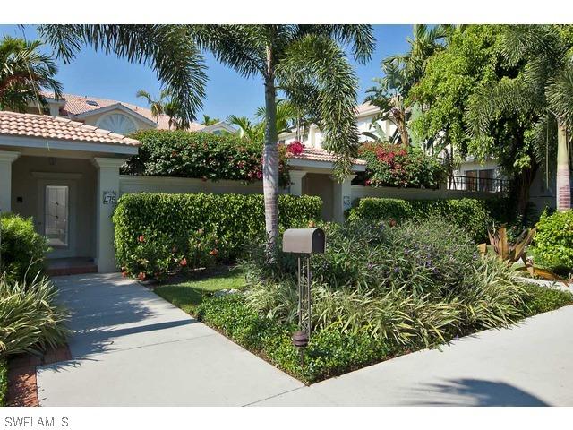 475 10th Ave., Naples, FL