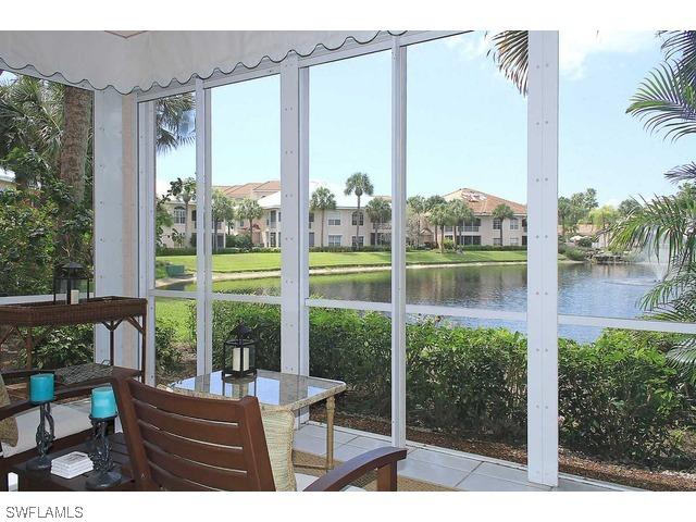 8453 Abbington Cir. #811, Naples, FL 34108