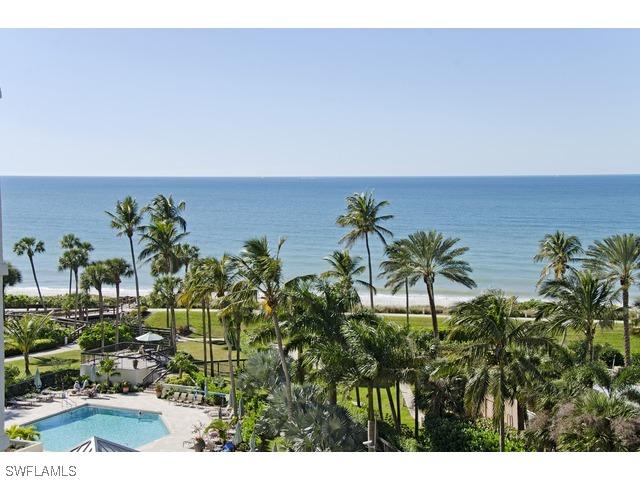 4551 Gulf Shore Blvd. #701, Naples, FL