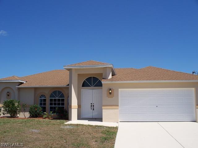 4441 66th Ave., Naples, FL 34120