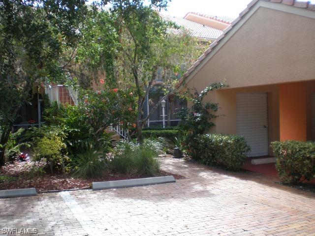 1675 Windy Pines Dr., Naples, FL