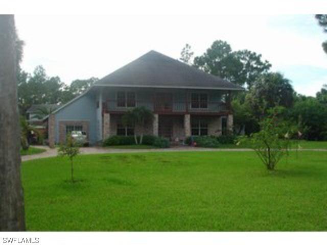 561 2nd St., Naples, FL 34120