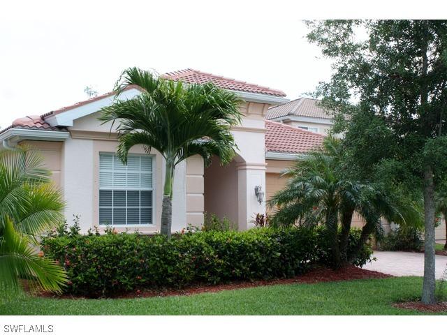 5648 Lago Villaggio Way, Naples, FL