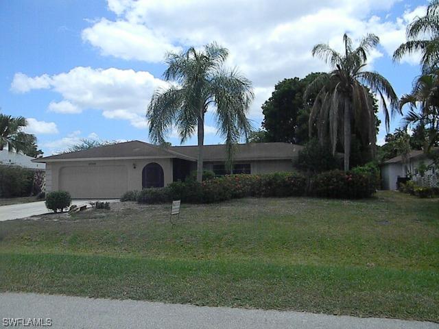 9786 Sussex St., Naples, FL