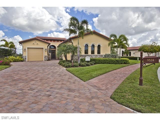 9324 Vercelli Ct., Naples, FL 34113