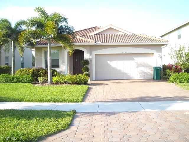1593 Birdie Dr., Naples, FL 34120