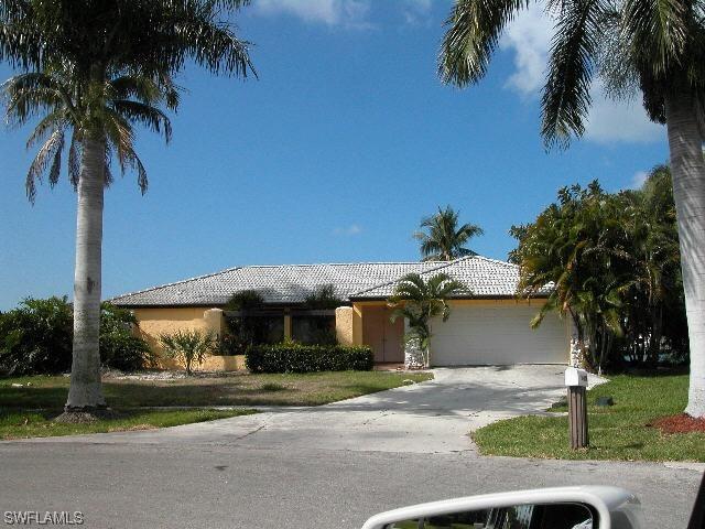 499 Adirondack Ct., Marco Island, FL 34145