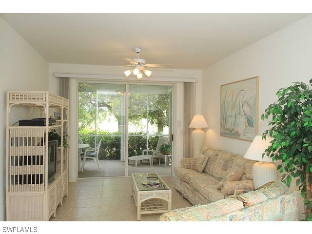 8228 Twelve Oaks Cir. #314, Naples, FL
