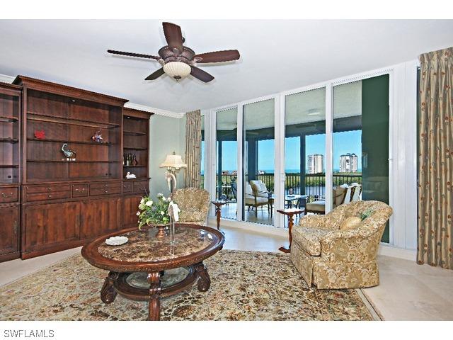 7575 Pelican Bay Blvd. #707, Naples, FL 34108