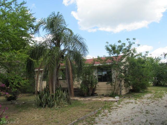 5438 Texas Ave., Naples, FL