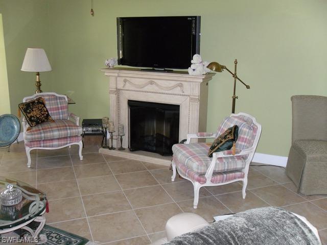 5250 Fox Hollow Dr., Naples, FL 34104