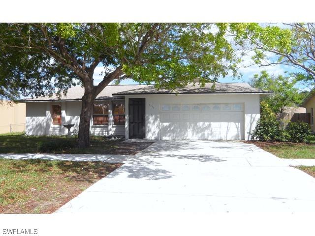 3310 Valencia Dr., Naples, FL 34120