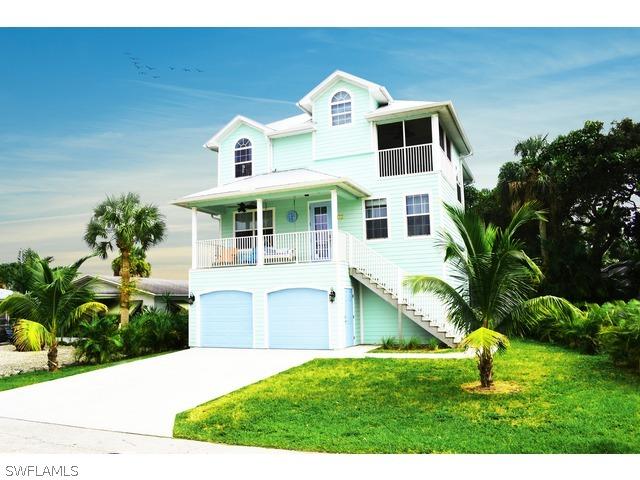 104 Washington Ave., Fort Myers Beach, FL 33931