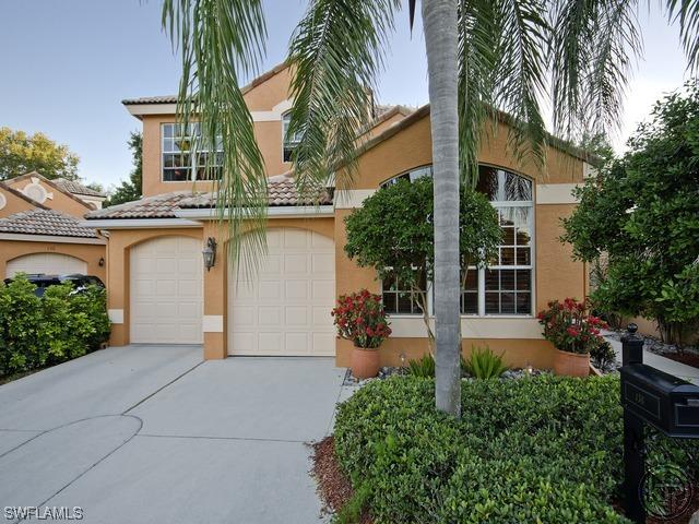 138 Vista Ln., Naples, FL 34119