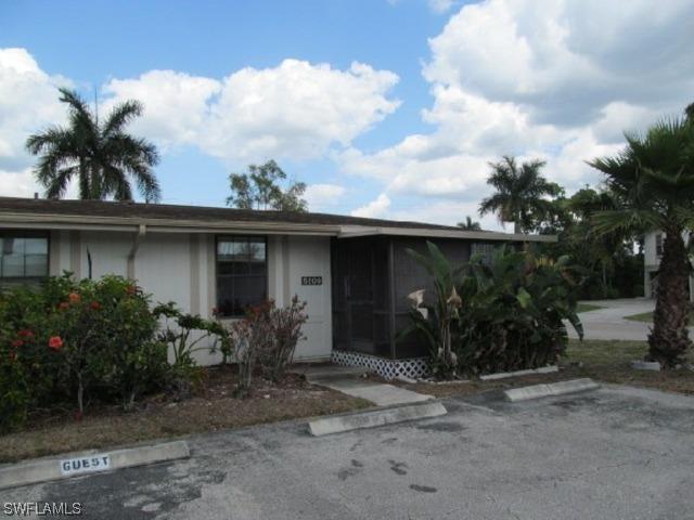 5200 Treetops Dr., Naples, FL