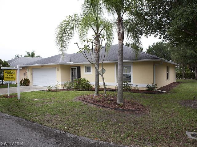 12401 Londonderry Ln., Bonita Springs, FL