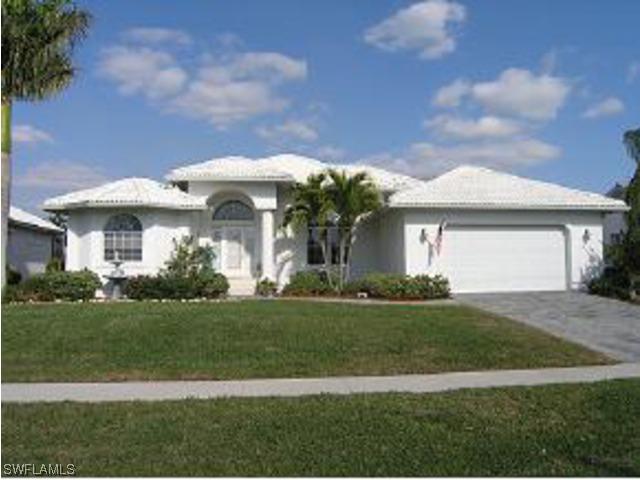 409 Waterleaf Ct., Marco Island, FL 34145
