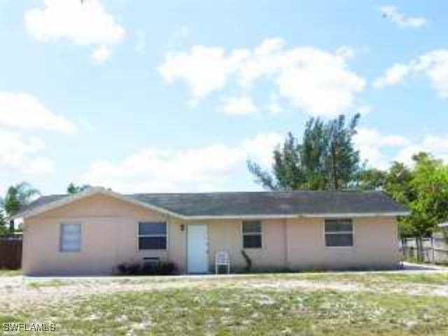 1072 Alhambra Cir., Naples, FL