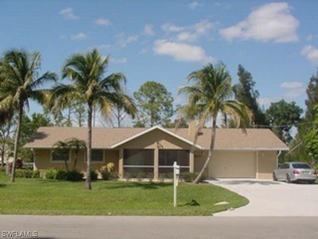 5241 Cypress Ln., Naples, FL 34113