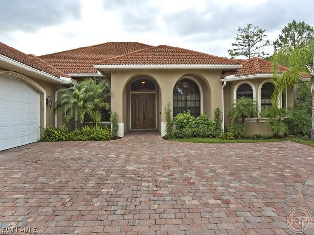 641 27th St., Naples, FL 34117