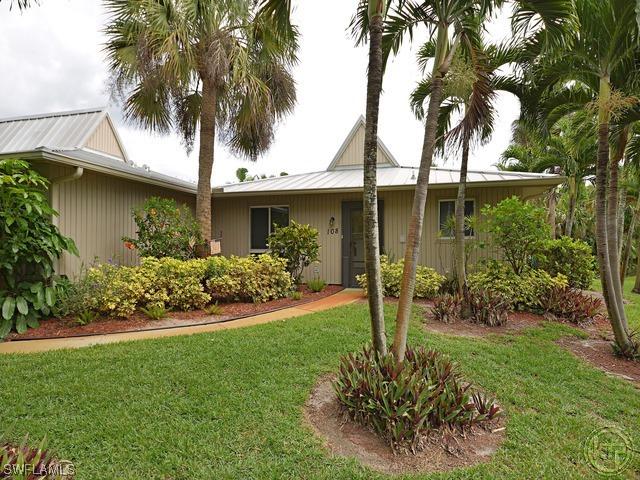 900 Henderson Creek Dr., Naples, FL