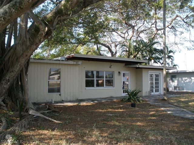 2106 Sunrise Blvd., Fort Myers, FL 33907