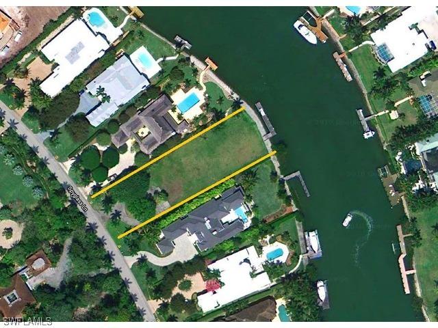 1201 Spyglass Ln., Naples, FL 34102