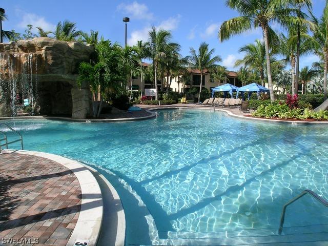 1005 Sandpiper St., Naples, FL