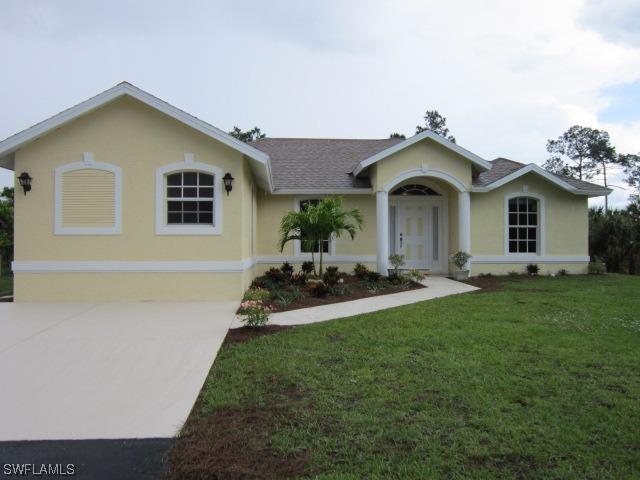 560 Everglades Blvd., Naples, FL 34120