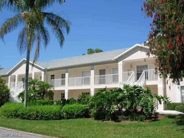 773 Wiggins Lake Dr. #105, Naples, FL