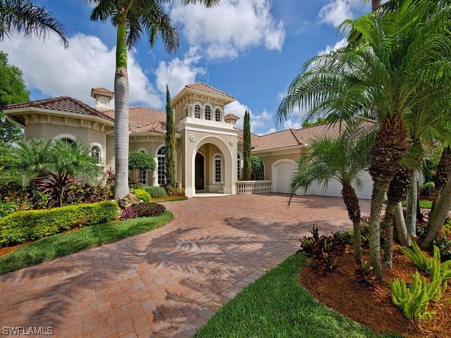 2909 Leonardo Ave., Naples, FL 34119