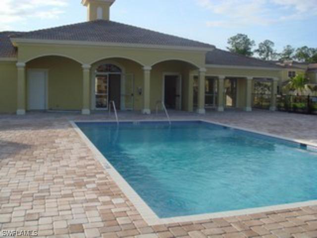 1445 Mariposa Cir. #201, Naples, FL 34105