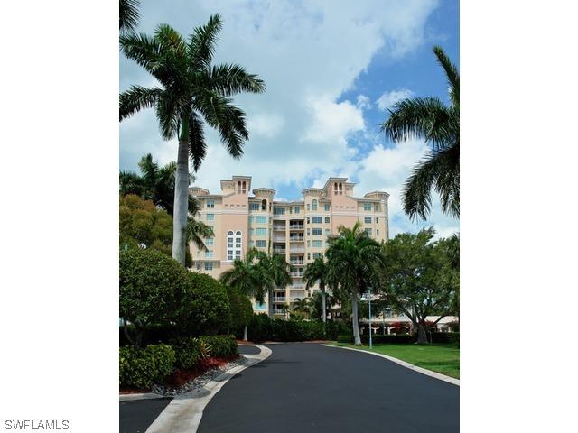 435 Dockside Dr., Naples, FL