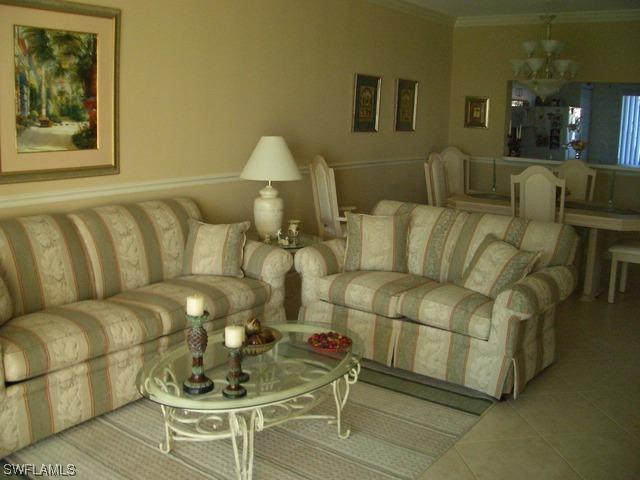 675 Saratoga Cir. #J-101, Naples, FL