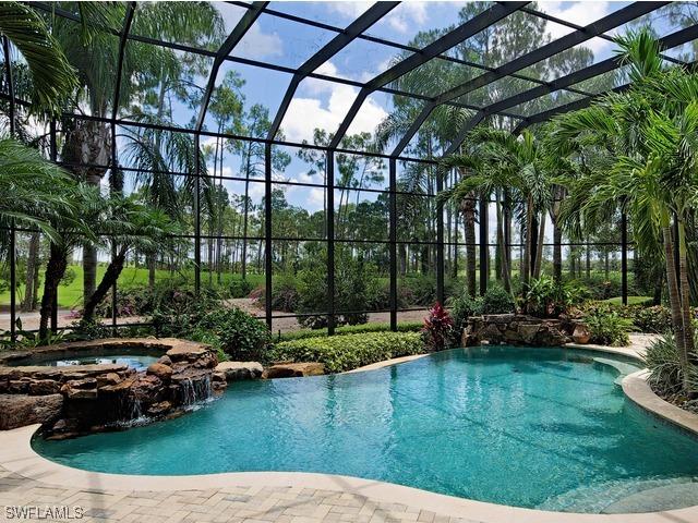 15426 Milan Way, Naples, FL 34110