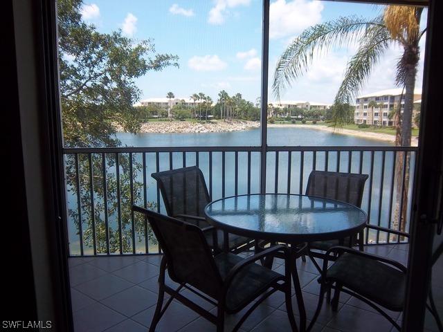 7525 Stoneybrook Dr. #925, Naples, FL