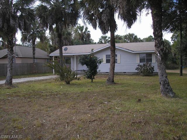 445 11th St., Naples, FL 34120
