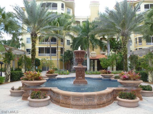 2748 Tiburon Blvd. #306, Naples, FL 34109