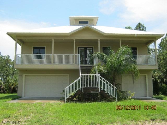 2190 Frangipani Ave., Naples, FL 34117