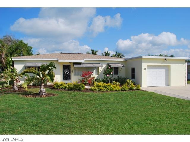 121 Egret St., Fort Myers Beach, FL 33931