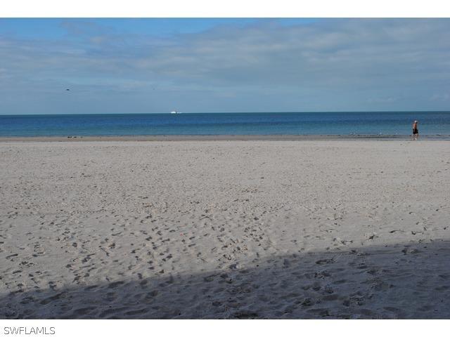 2580 Estero Blvd., Fort Myers Beach, FL