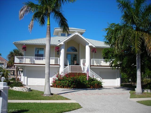 760 Plantation Ct., Marco Island, FL