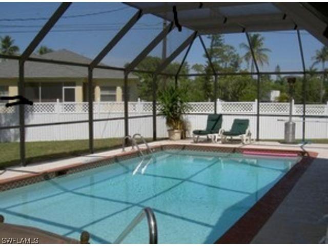 2855 12th St., Naples, FL