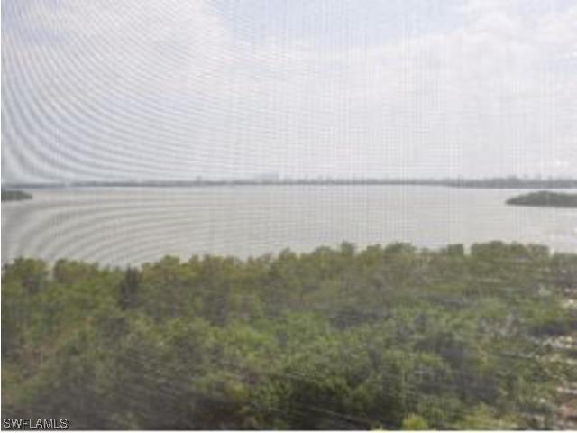 201 Vintage Bay Dr. #B-28, Marco Island, FL