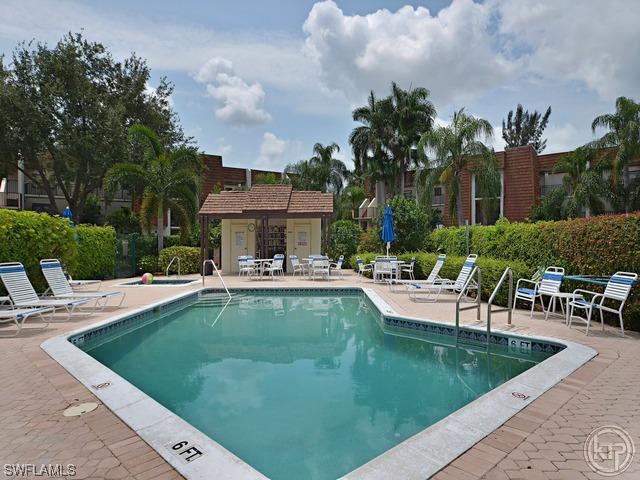 1545 Oyster Catcher Point, Naples, FL