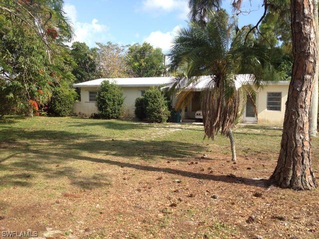 1348 Morningside Dr., Naples, FL